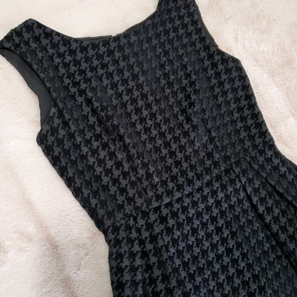 American Apparel Dress - Picture 3 of 3